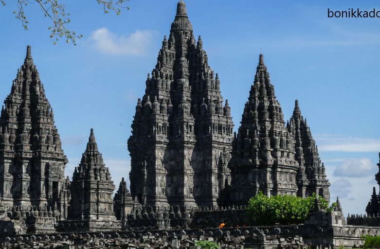 Jejak Sejarah di Candi Prambanan